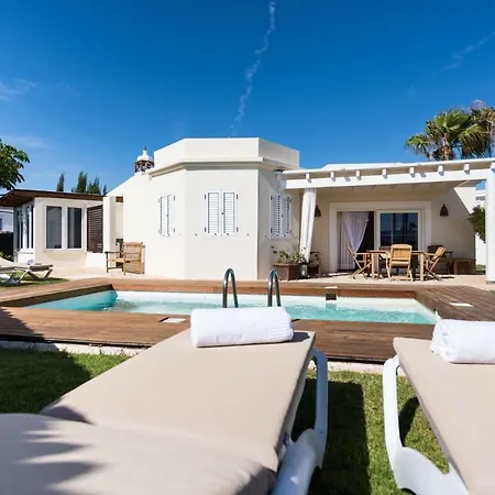 Vila Puerto Del Carmen Sleeps 6 Pool Wifi T812191 *