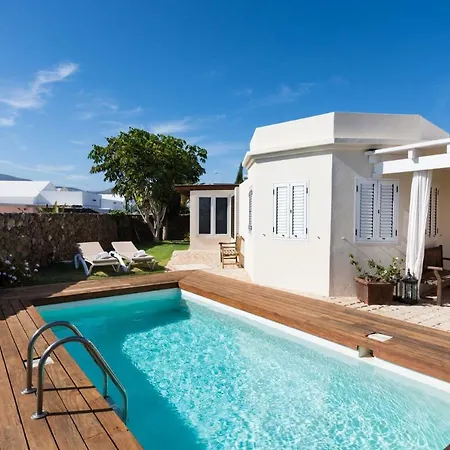 Puerto Del Carmen Sleeps 6 Pool Wifi T812191 * Puerto del Carmen (Lanzarote)