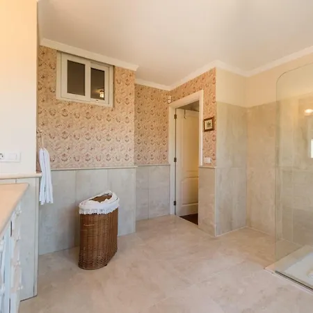 Puerto Del Carmen Sleeps 6 Pool Wifi T812191 * Puerto del Carmen (Lanzarote)